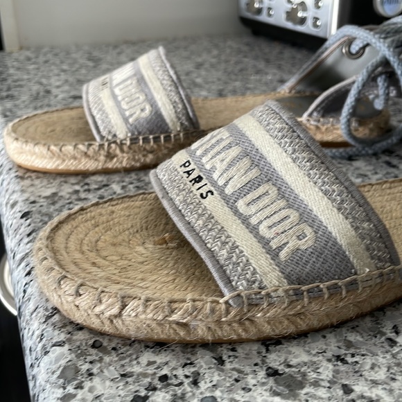 CHRISTIAN DIOR SANDALS - Picture 4 of 7